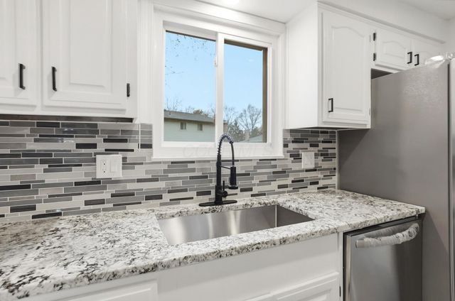 651 Cranfield Place, Columbus, OH 43213