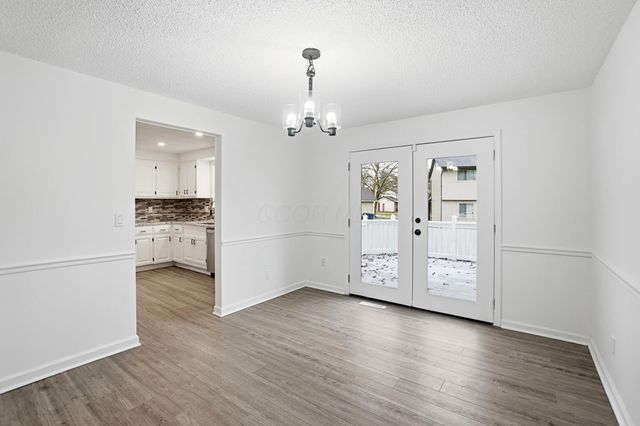 651 Cranfield Place, Columbus, OH 43213