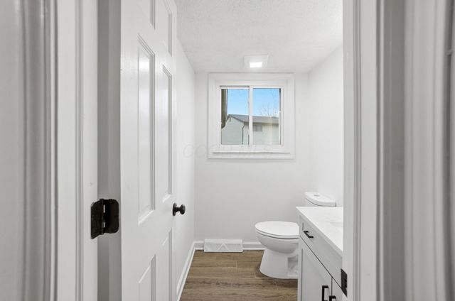 651 Cranfield Place, Columbus, OH 43213