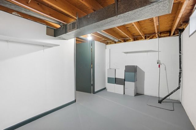 651 Cranfield Place, Columbus, OH 43213