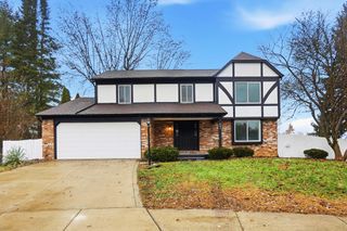 651 Cranfield Place, Columbus, OH 43213