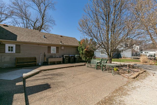 2317 17th Street, Rock Island, IL 61201