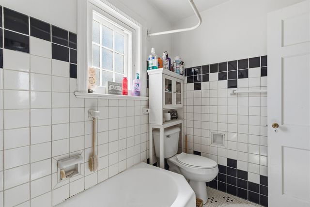 2317 17th Street, Rock Island, IL 61201