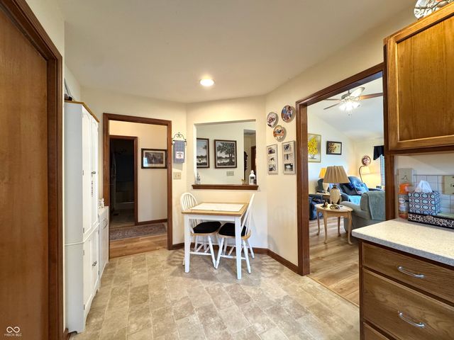 674 Cottage Lane, Greenwood, IN 46143