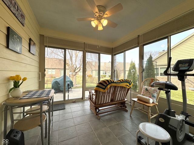 674 Cottage Lane, Greenwood, IN 46143