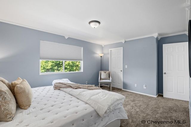 5816 PARKSIDE DR, Cheyenne, WY 82009