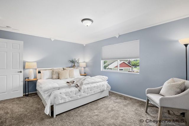 5816 PARKSIDE DR, Cheyenne, WY 82009