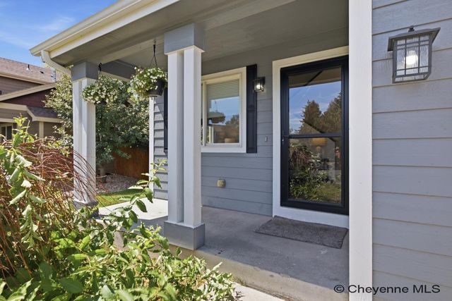 5816 PARKSIDE DR, Cheyenne, WY 82009