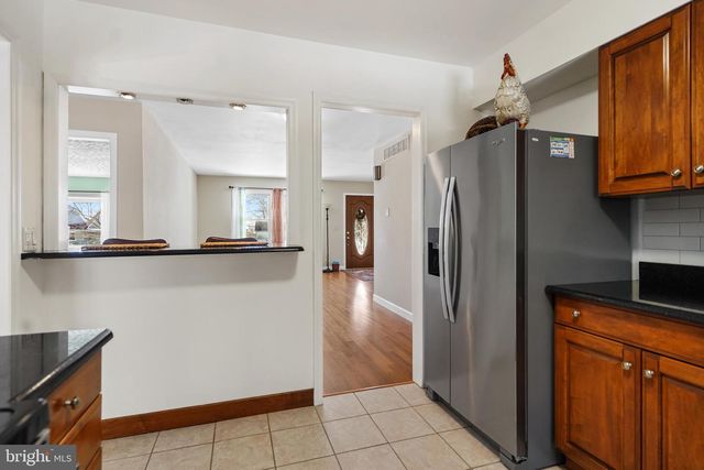 1316 CHERRY GARDEN RD, Baltimore, MD 21221