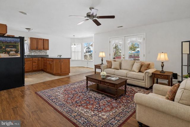 1316 CHERRY GARDEN RD, Baltimore, MD 21221