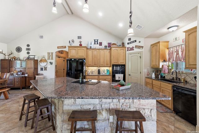 5335 Fm 775, Seguin, TX 78155