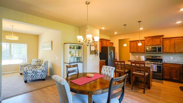 15110 S 17TH Street, Bellevue, NE 68123