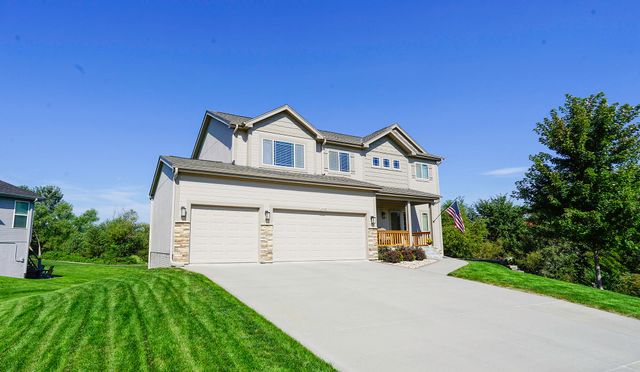 15110 S 17TH Street, Bellevue, NE 68123