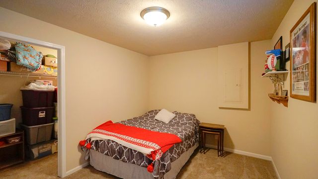 15110 S 17TH Street, Bellevue, NE 68123