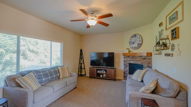 15110 S 17TH Street, Bellevue, NE 68123