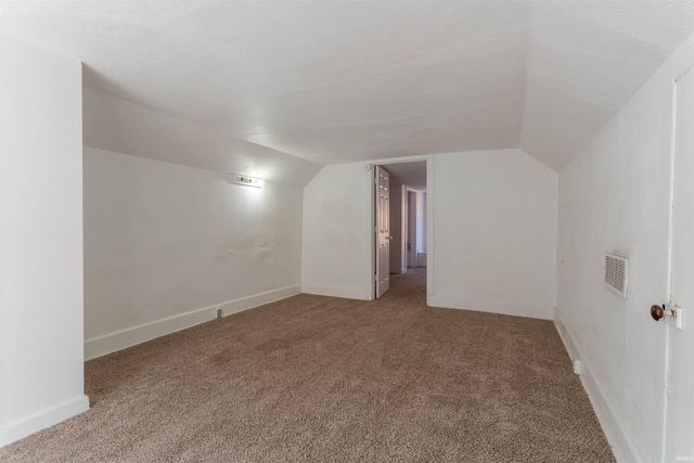221 W Eighth Street, Mount Vernon, IN 47620