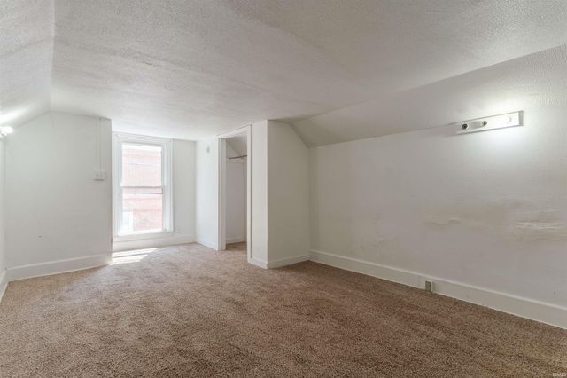 221 W Eighth Street, Mount Vernon, IN 47620