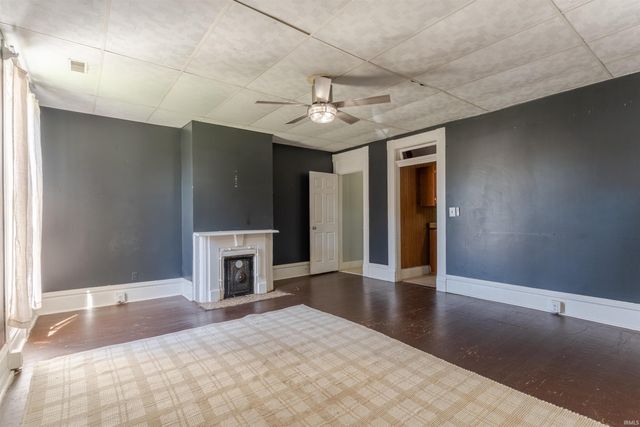 221 W Eighth Street, Mount Vernon, IN 47620