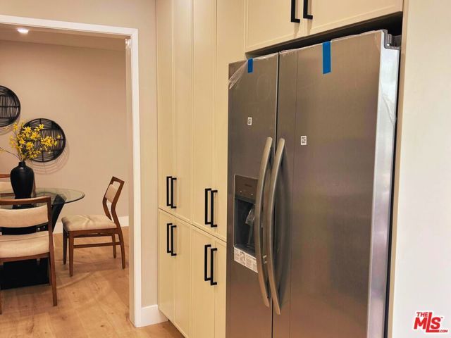 8701 Delgany Avenue 105, Playa Del Rey (los Angeles), CA 90293