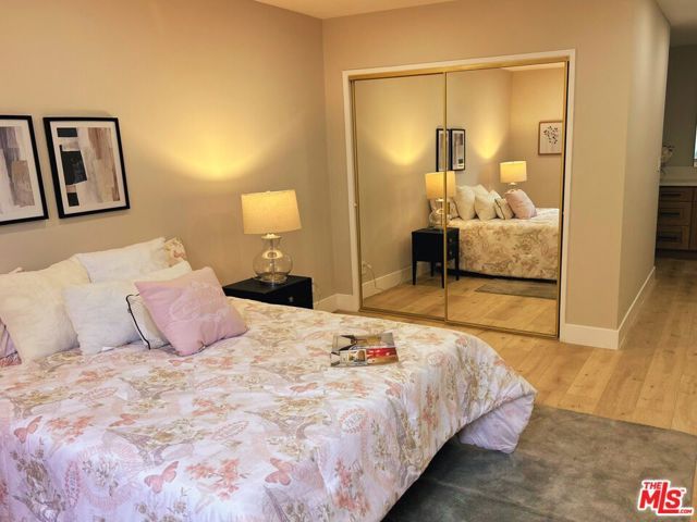 8701 Delgany Avenue 105, Playa Del Rey (los Angeles), CA 90293