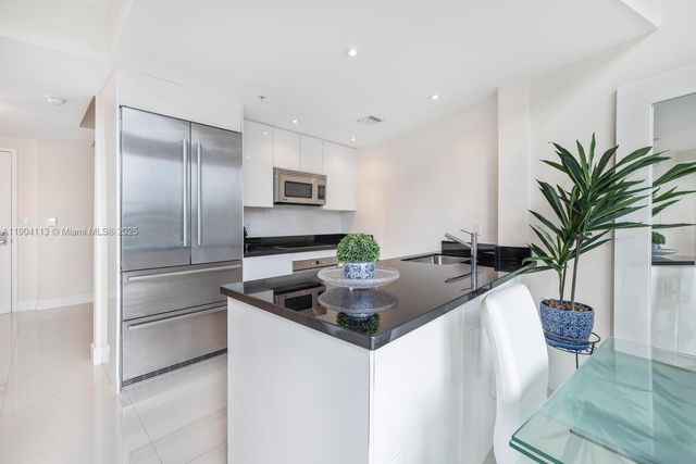 92 SW 3rd St 310, Miami, FL 33130