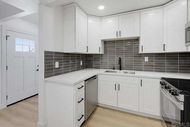 3019 23 Martin Avenue, San Diego, CA 92113