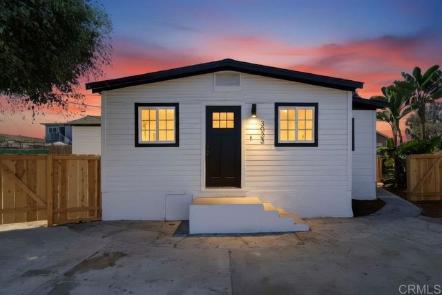 3019 23 Martin Avenue, San Diego, CA 92113