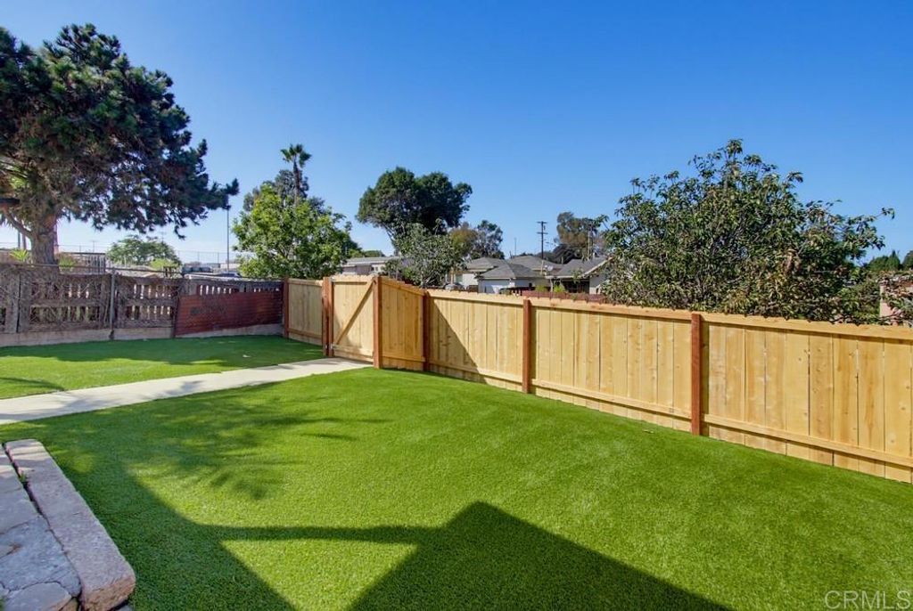 3019 23 Martin Avenue, San Diego, CA 92113 — photo 5