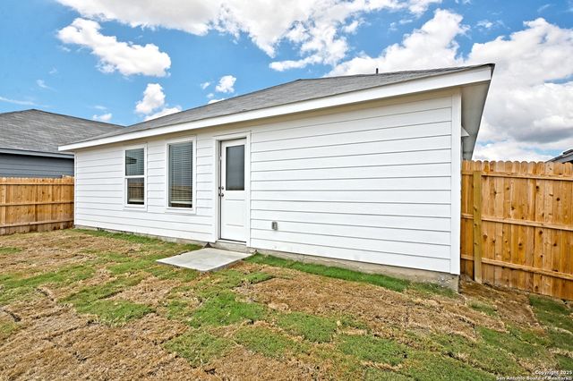 3817 Low Tide, Seguin, TX 78155