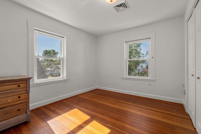 16 Circular Ave, Natick, MA 01760
