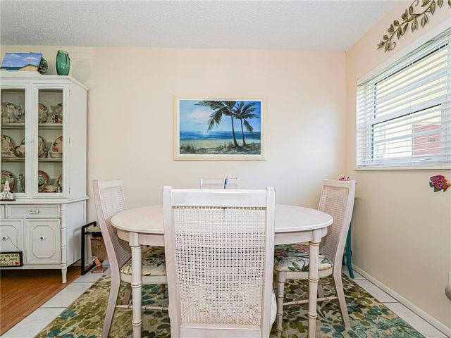 23 Vista Gardens Trail 102, Vero Beach, FL 32962