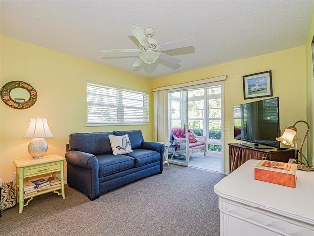 23 Vista Gardens Trail 102, Vero Beach, FL 32962