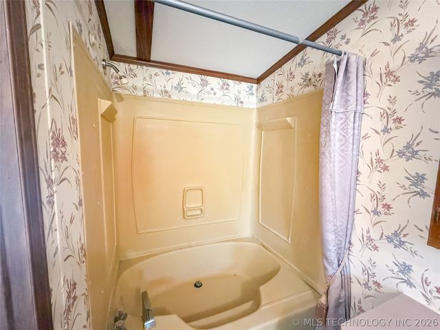 203 E Watova Street, Talala, OK 74080