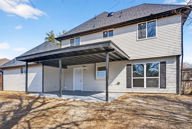 6106 Maple Leaf Drive, Arlington, TX 76017