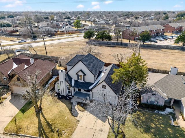 6106 Maple Leaf Drive, Arlington, TX 76017