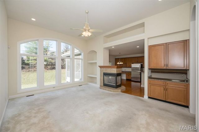 719 Clayton Corners Drive, Ballwin, MO 63011