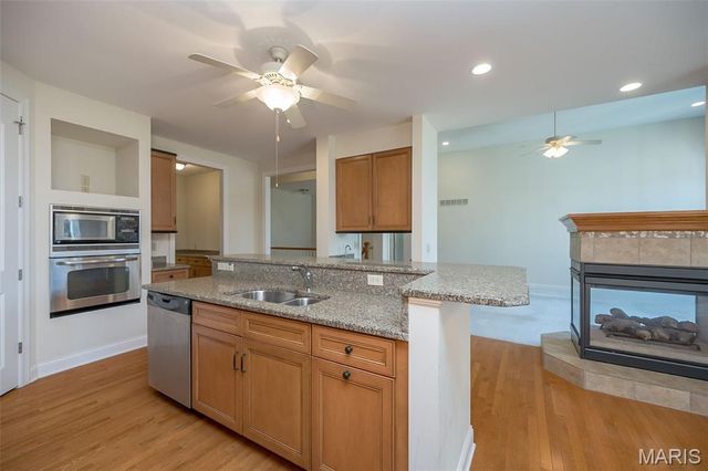 719 Clayton Corners Drive, Ballwin, MO 63011