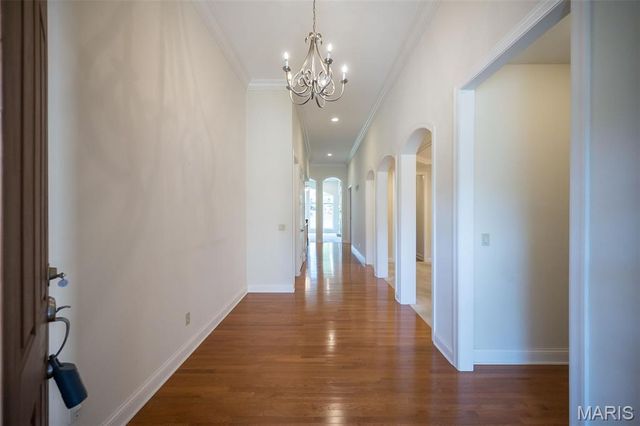 719 Clayton Corners Drive, Ballwin, MO 63011