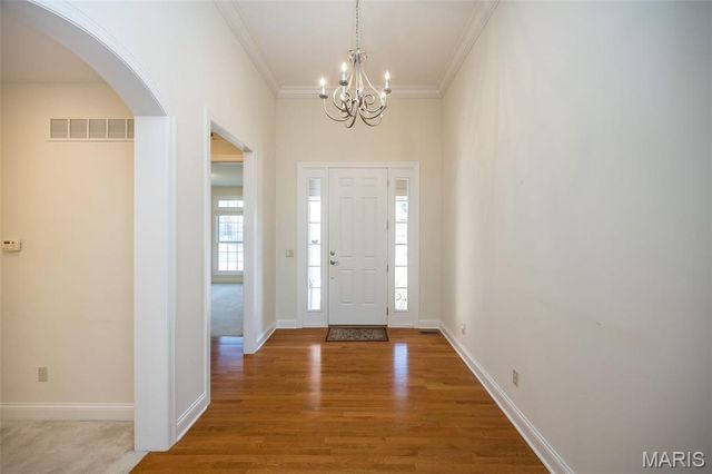 719 Clayton Corners Drive, Ballwin, MO 63011