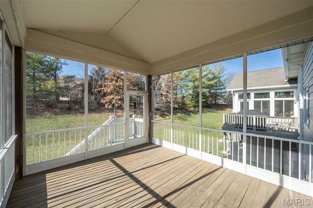 719 Clayton Corners Drive, Ballwin, MO 63011