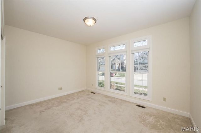 719 Clayton Corners Drive, Ballwin, MO 63011