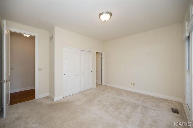 719 Clayton Corners Drive, Ballwin, MO 63011