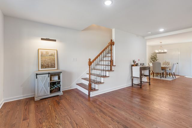 2210 Garners Creek Rd, Dickson, TN 37055