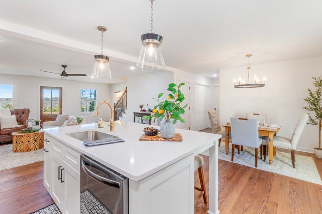 2210 Garners Creek Rd, Dickson, TN 37055