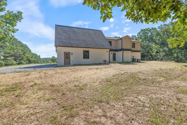 2210 Garners Creek Rd, Dickson, TN 37055