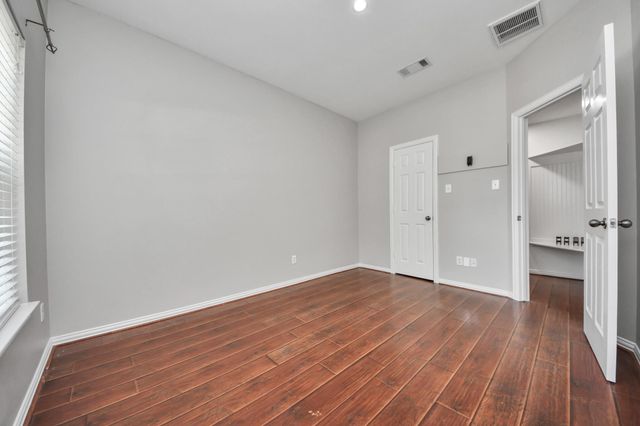 18027 Parkwille Lane, Cypress, TX 77433