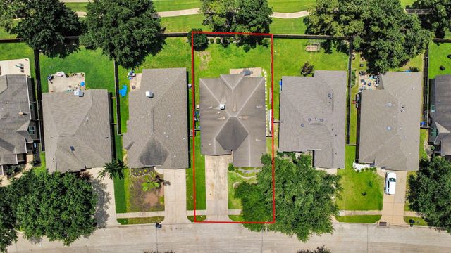 18027 Parkwille Lane, Cypress, TX 77433