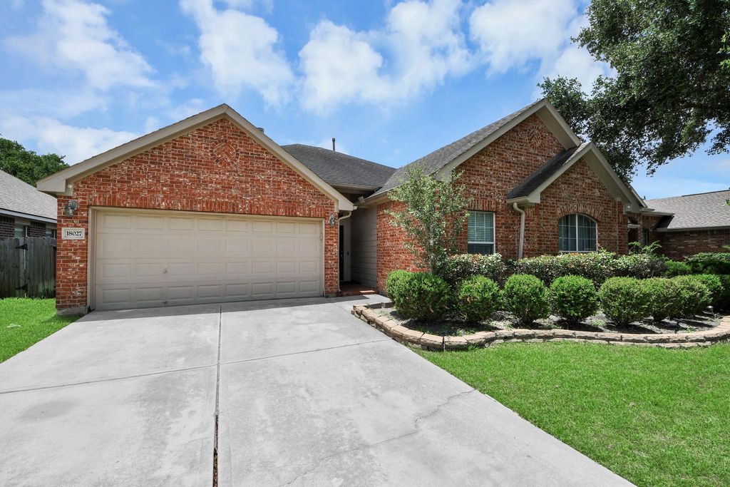 18027 Parkwille Lane, Cypress, TX 77433
