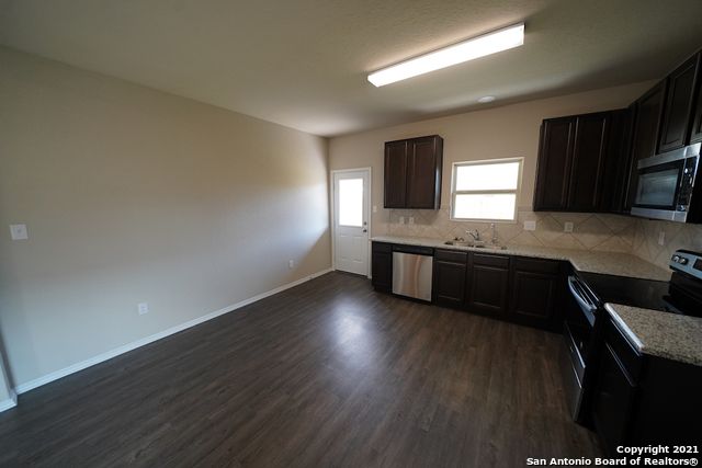 745 TUPELO TANK DR, New Braunfels, TX 78130