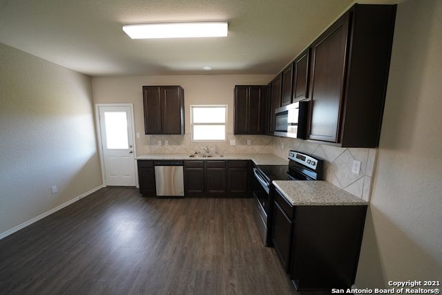 745 TUPELO TANK DR, New Braunfels, TX 78130